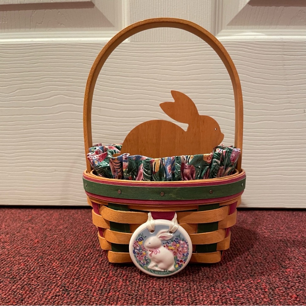 Longaberger Easter Basket with Wooden Bunny Divider